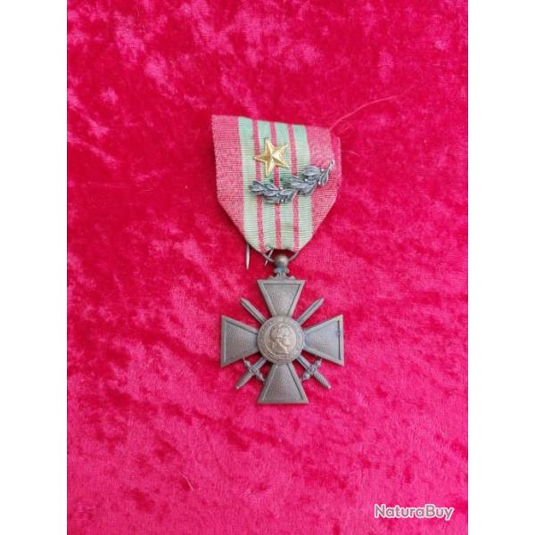 Croix de guerre 1939 avec palme et �toile WW2