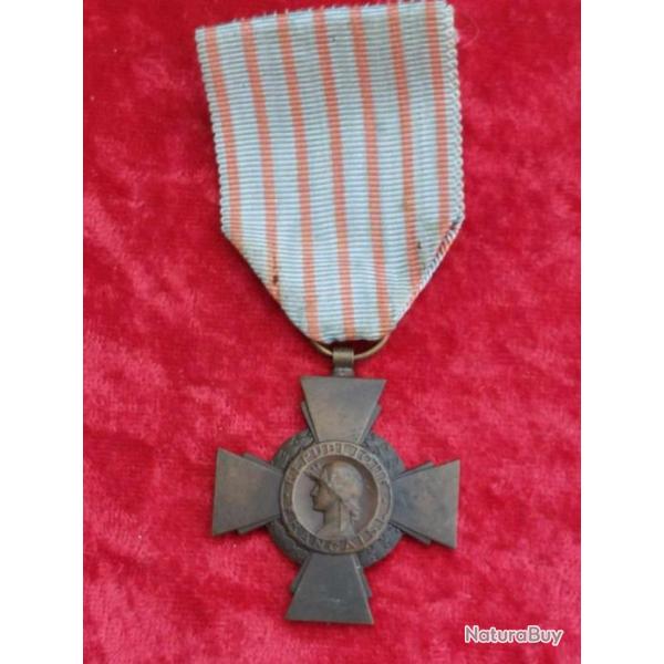 M�daille Croix du combattant 4