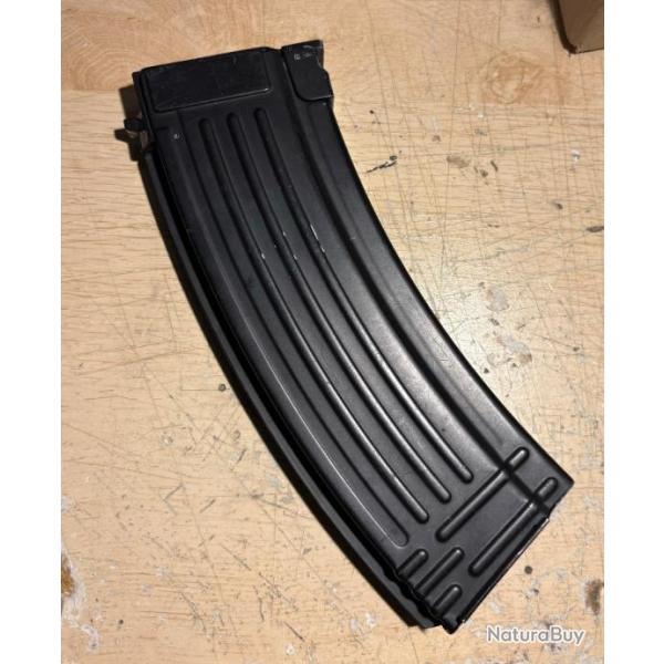 Airsoft chargeur m�tal AK 5.45