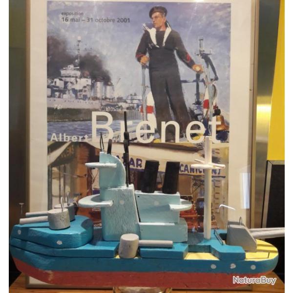 Navire de guerre WW2 en bois  r�alisation artisannale FOLK ART  Escorteur d'Escadre  MARINE