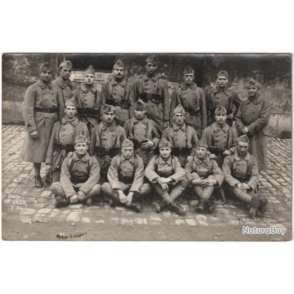 CARTE PHOTO MILITARIA   -  R�GIMENT  -  SOLDATS