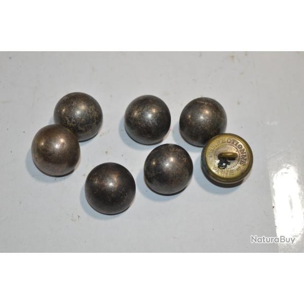 Bouton pour Vareuse Fran�aise WW2 Demi rond France Soldat 1939/1945 French  (1A)