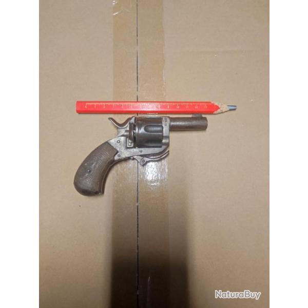 Revolver bulldogs pour pi�ces