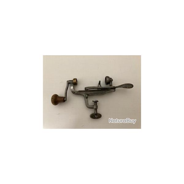 SERTISSEUR FIN DE SIECLE  A SYSTEME CAL 16  N�103