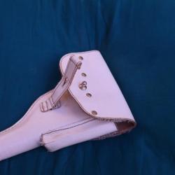 holster en cuir  blanc  de Police Militaire