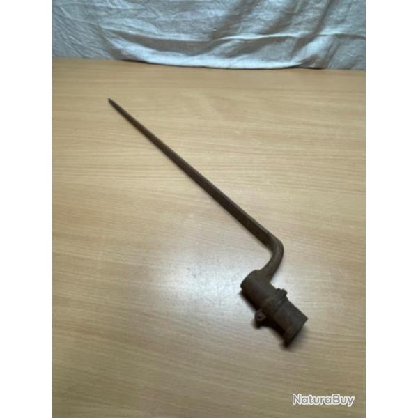 Ancienne ba�onnette � douille � identifier 19 eme