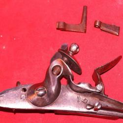 Platine &agrave; silex d'origine avec poin&ccedil;on Couronne Royal  pr&eacute; 19&egrave; PL1 A