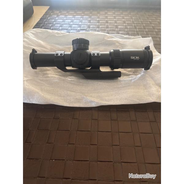 Lunette SKW OPTICS 1-12x24 avec montage.