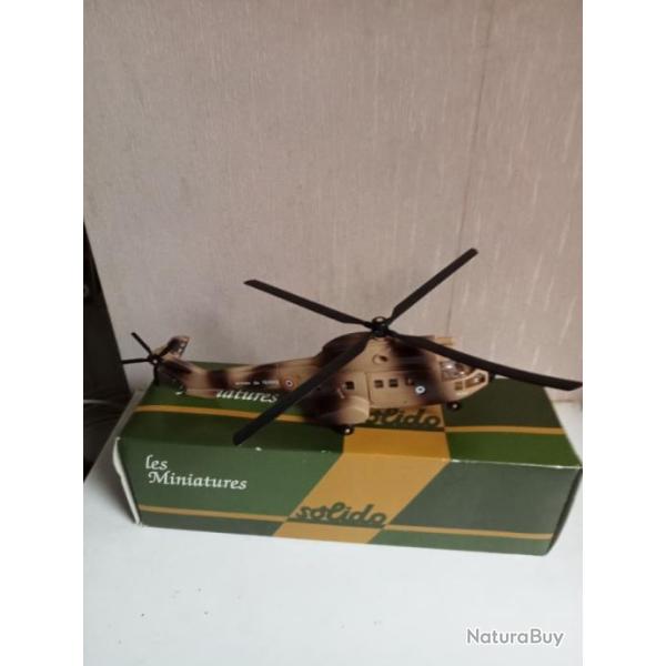 solido helicoptere neuf arm�e de terre boite d'origine