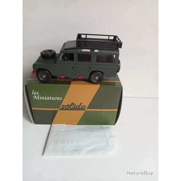 solido France le land rover 109 neuf avec accessoires 1/43