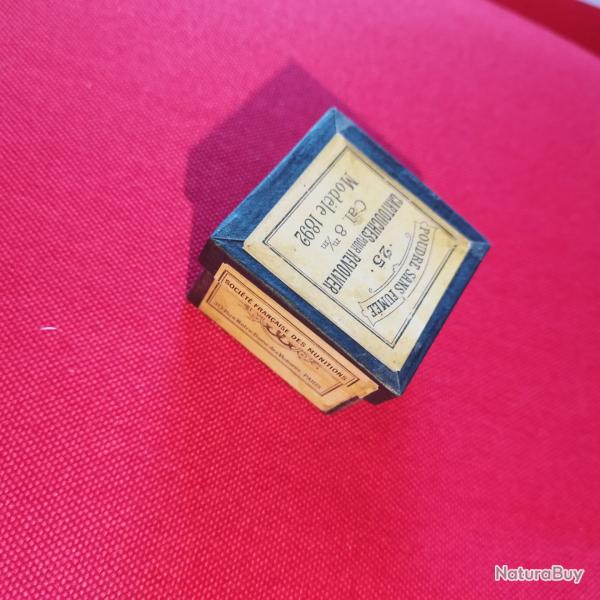 8/92  revolver bote cartouches vide