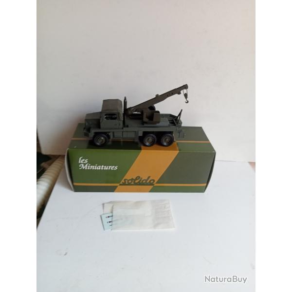 solido France tracteur berliet GBC grue neuf avec accessoires
