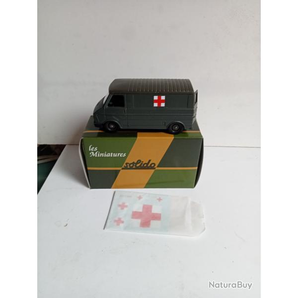 solido France la camionnette Ambulance Citroen C35 neuf avec accessoires1/50 n�268 12/76
