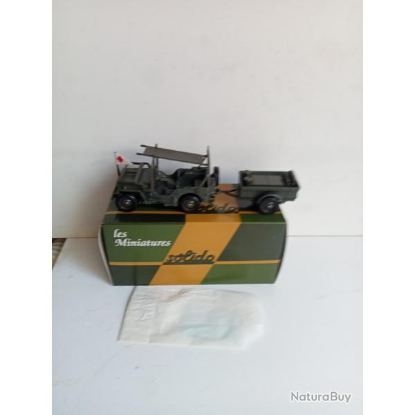 solido militaire la jeep sanitaire neuf avec accessoires 1/43 07/1982