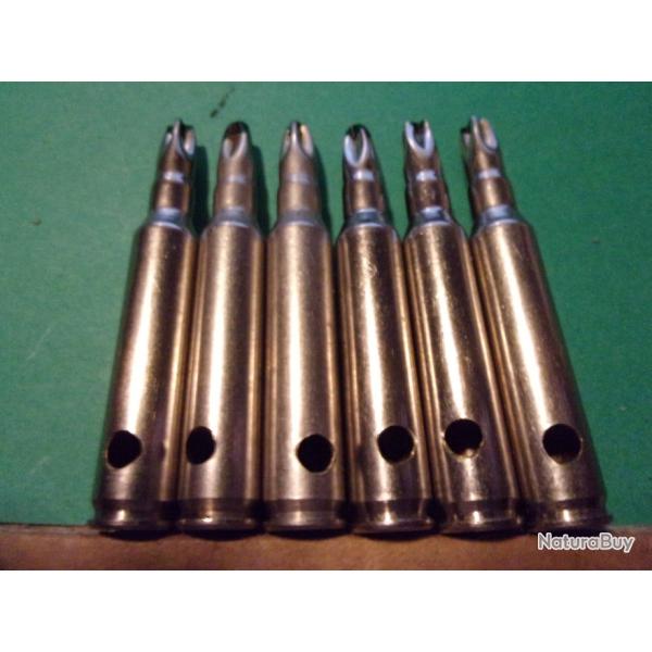 6 Munitions 5,56x45 � blanc divers dates, �tui nickel� fermeture 4 plis vernis vert neutralise