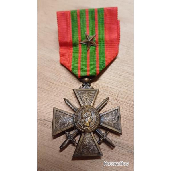 M�daille Croix de Guerre 1939 avec une citation � l'ordre du r�giment