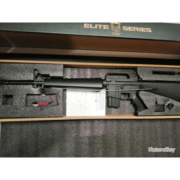 Airsoft r�plique AR15 Tactical d'occasion a l'�tat du neuf