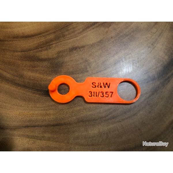 T�moins de s�curit�, t�moins de chambre vide pour revolver Smith and Wesson calibre 38 sp 357 magnum