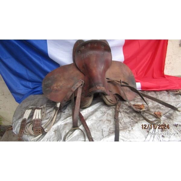 selle r�glementaire cavalerie troupe artillerie �triers ww1 ww2 fran�ais premi�re seconde guerre