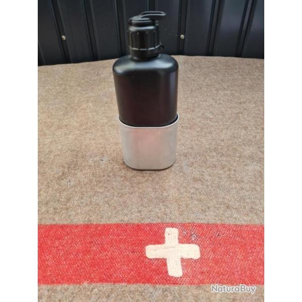 Gourde militaire arm�e suisse (DR2)