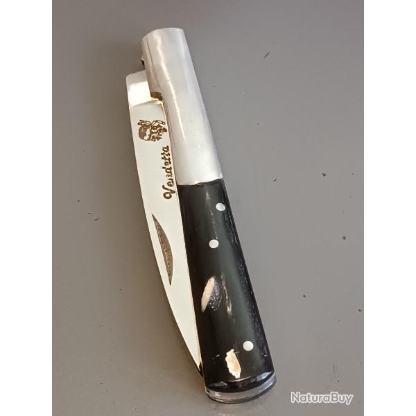 COUTEAU VENDETTA CORSE, manche corne, guilloch�.