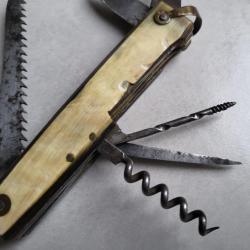 Ancien couteau " PRADEL " huit fonctions ..