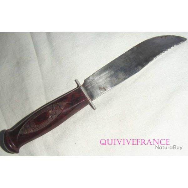 AB3026 - COUTEAU TYPE SCOUTpoign�e en bak�lite