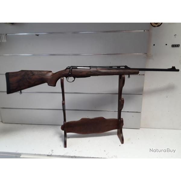 11077B  CARABINE RENATO BALDI MODELE CF01 BATTUE SYNTH�TIQUE ASPECT BOIS CALIBRE 7X64 NEUF