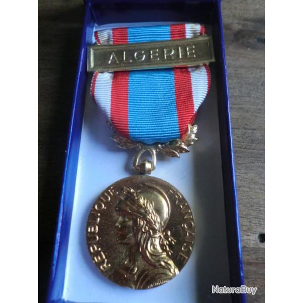 m�daille maintien de l ordre en alg�rie