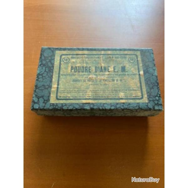 Bo�te de poudre Diane E.M