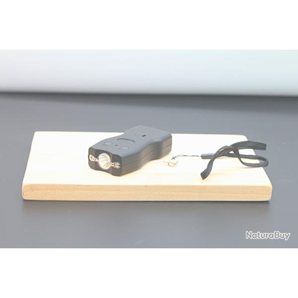 Shocker - Taser - Mod 102B - 3 000 000 V - avec dragonne de s�curit� - lampe int�gr�e et housse