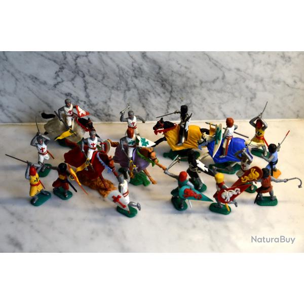 Lot de figurines chevaliers et fantassins du moyen-�ge