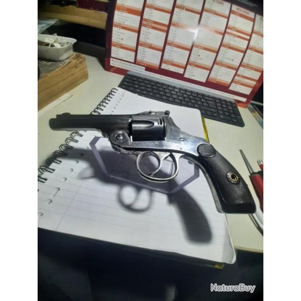 Revolver Harrington et Richardson Calibre 38 SW cat�gorie   D