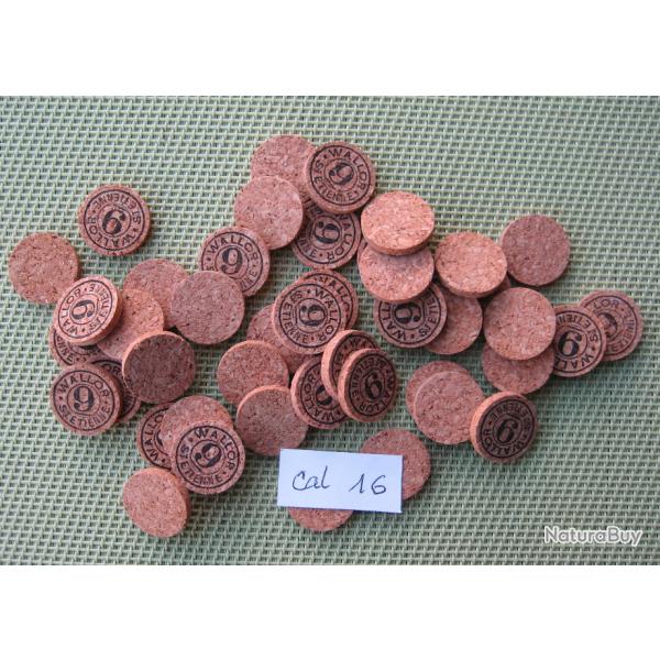 Lot  de  100  rondelles  en li�ge  No 9  ou  neutres  cal  16