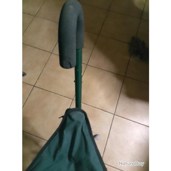 Canne si�ge avec hauteur de canne r�glable. Si�ge en tissu. 3 pieds.