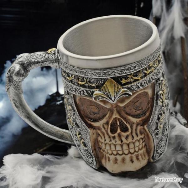 CN211603 Tasse M�di�vale de Viking Skull Knight Acier Inoxydable et R�sine