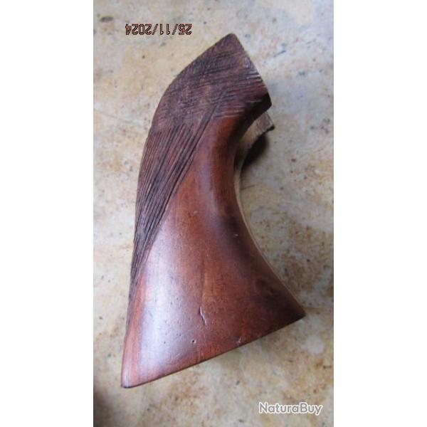 crosse poign�e pistolet plaquette revolver cowboy poudre noir 36 44