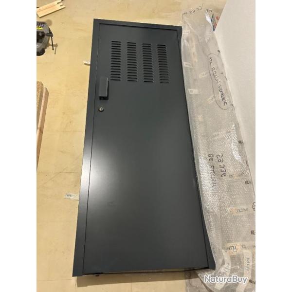 Porte de cave blind�e