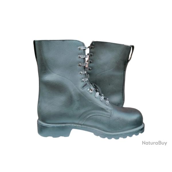 Rangers Allemande avec embout coqu� Pointure 44 uniquement