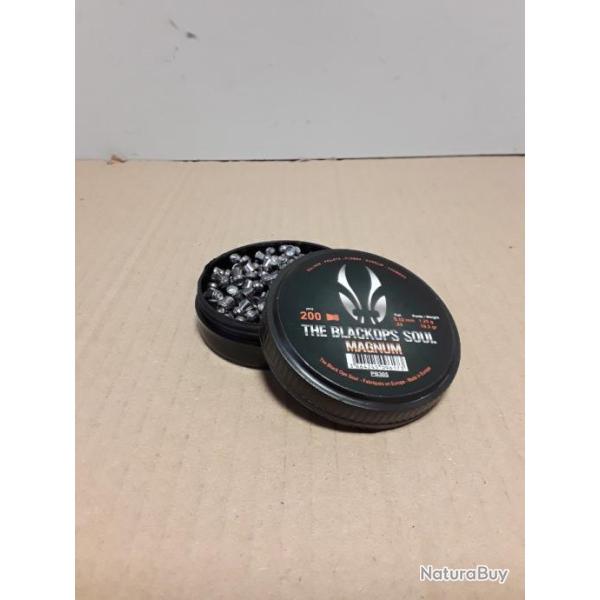 11105 BO�TE DE 200 PLOMBS DE CHEZ BLACK OPS MODELE MAGNUM CALIBRE 5.5 NEUF