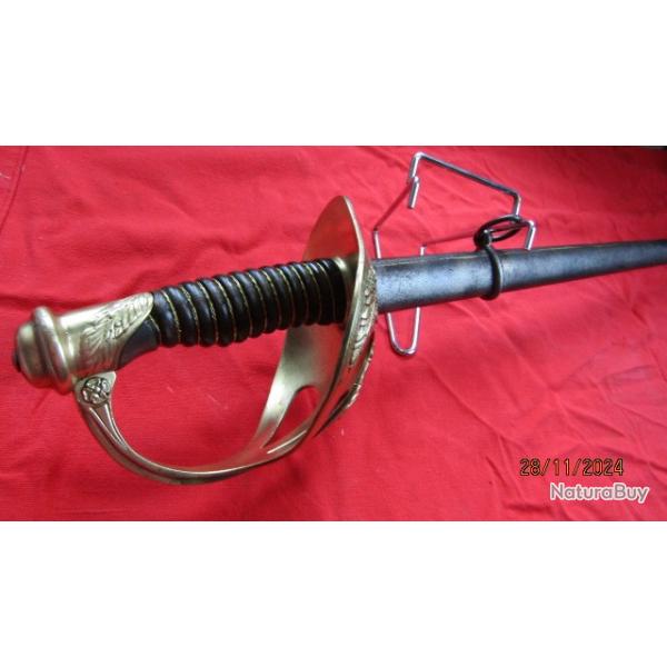 sabre officier infanterie troupe � pied 1923 Fran�ais III� r�publique 14 18 fourbisseur