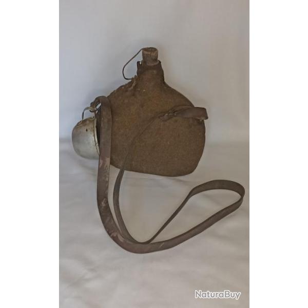 Bidon 2 Litres r�glementaire model 1935 kaki WW2