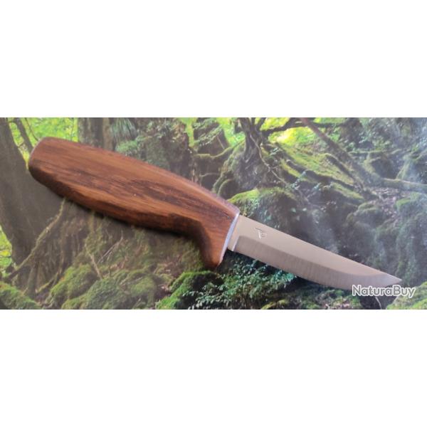 Couteau type nordique, lame Polar, made in Finland + �tui en cuir ENSEMBLE ARTISANAL