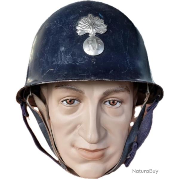 Casque de gendarmerie m1951 (t�te non inclue)