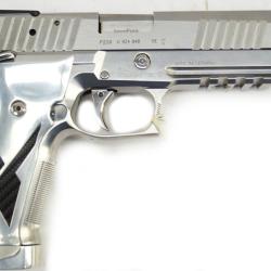 Pistolet Sig Sauer X Five serie limit&eacute; chrome  carbone 9MM