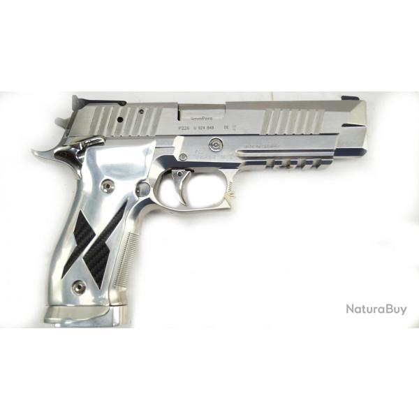 Pistolet Sig Sauer X Five serie limit&eacute; chrome  carbone 9MM