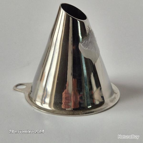 Petit entonnoir inox � �pices, grains, et liquide et cr�me  �paisse