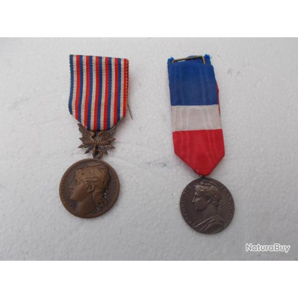 2 m�dailles civiles ,�tat neuf
