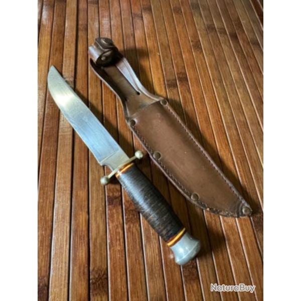 BEAU POIGNARD FRAN�AIS SABATIER SCOUT WW2 GARANTIE MOD�LE D�POS�