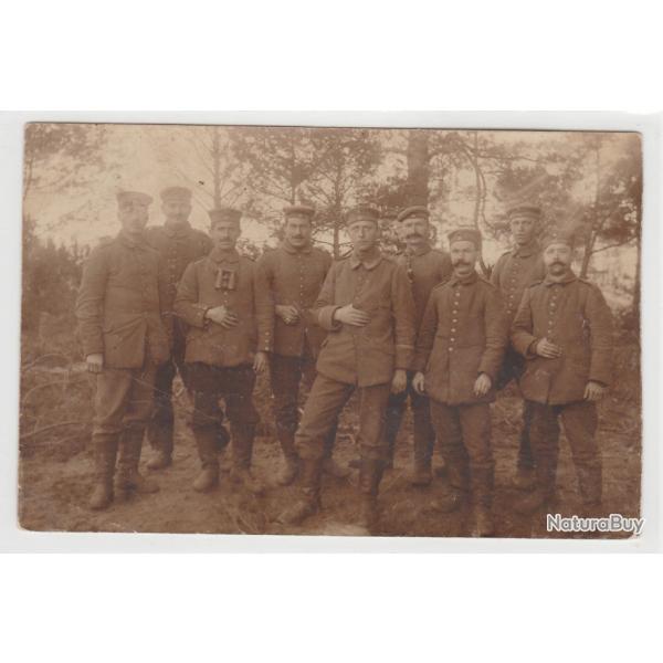 CPA - Groupe de Militaire Allemand (carte photo)N�137-014